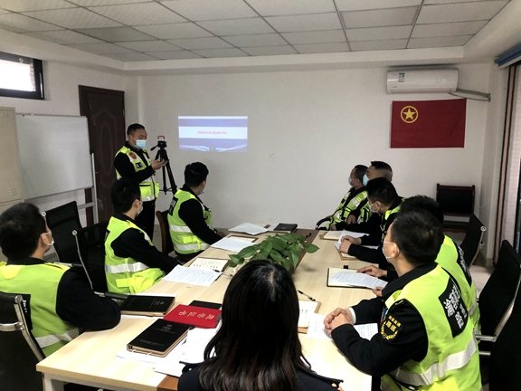 20210409渝蓉高速开展高速公路隧道交通事故应急救援培训 (2)_副本.jpg